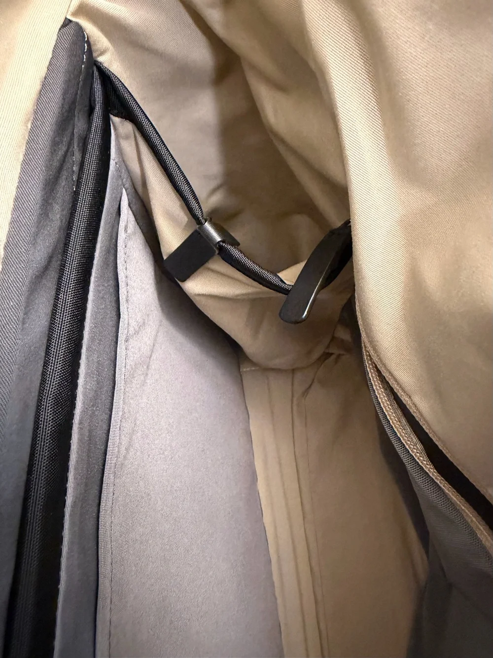 Bellroy System Messenger Bag 16L Black 15” Laptop Work Office Shoulder Tote